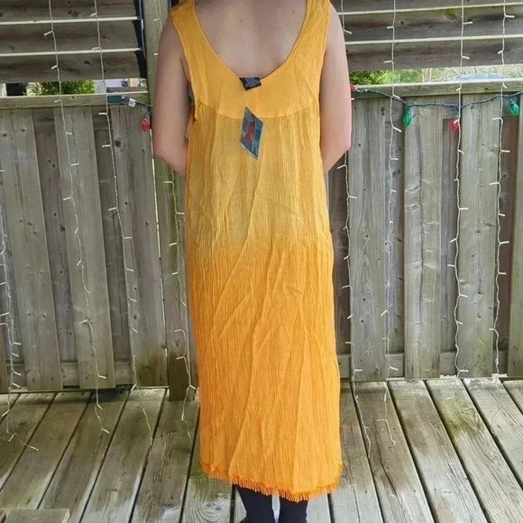 Sundress - Picture 2 of 7